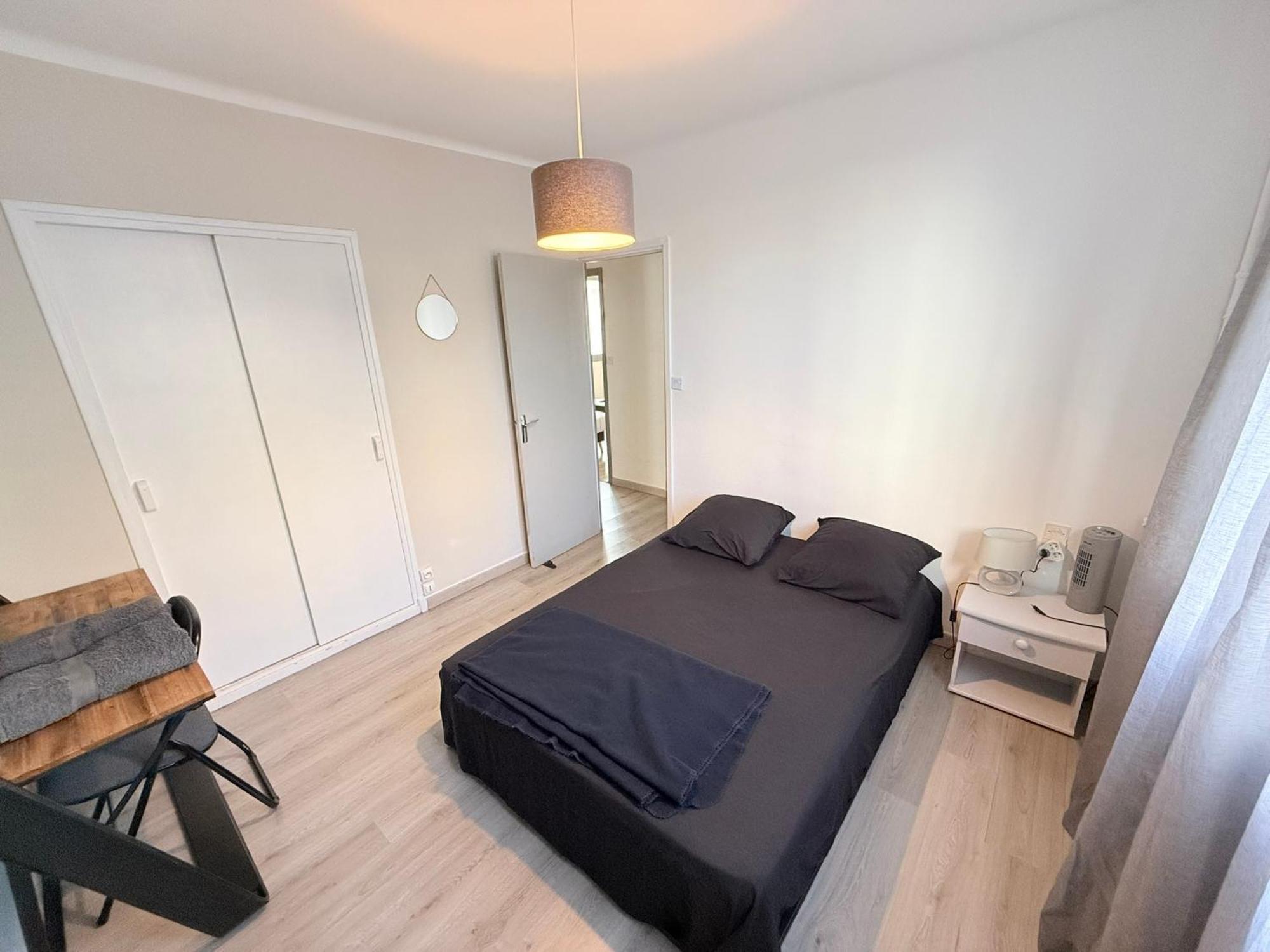 Les Arenes De Nimes - Centre Ville 10 Min Gare -Parking- 2 Chambres ภายนอก รูปภาพ